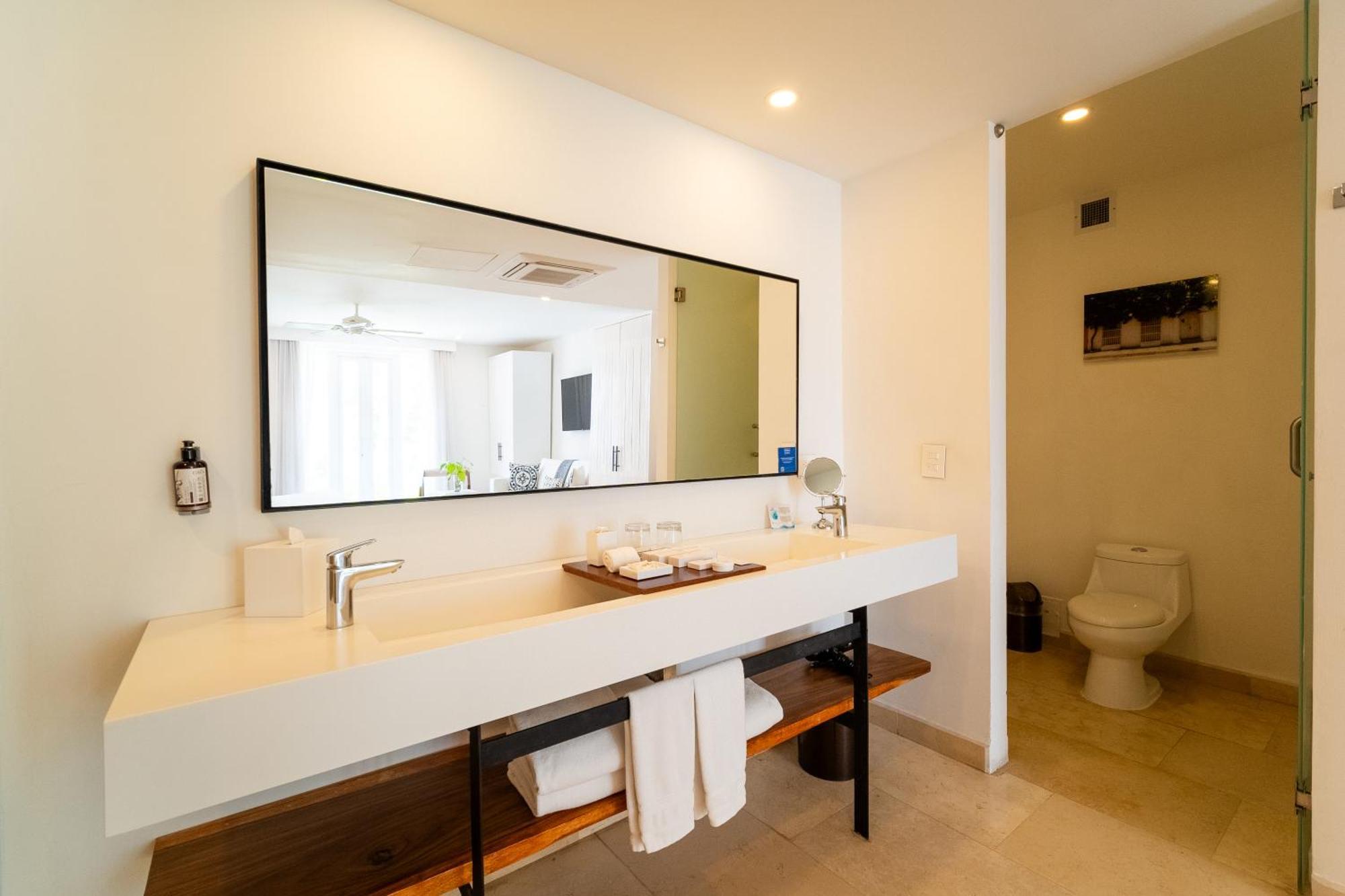 Nacar Hotel Cartagena, Curio Collection By Hilton Eksteriør bilde